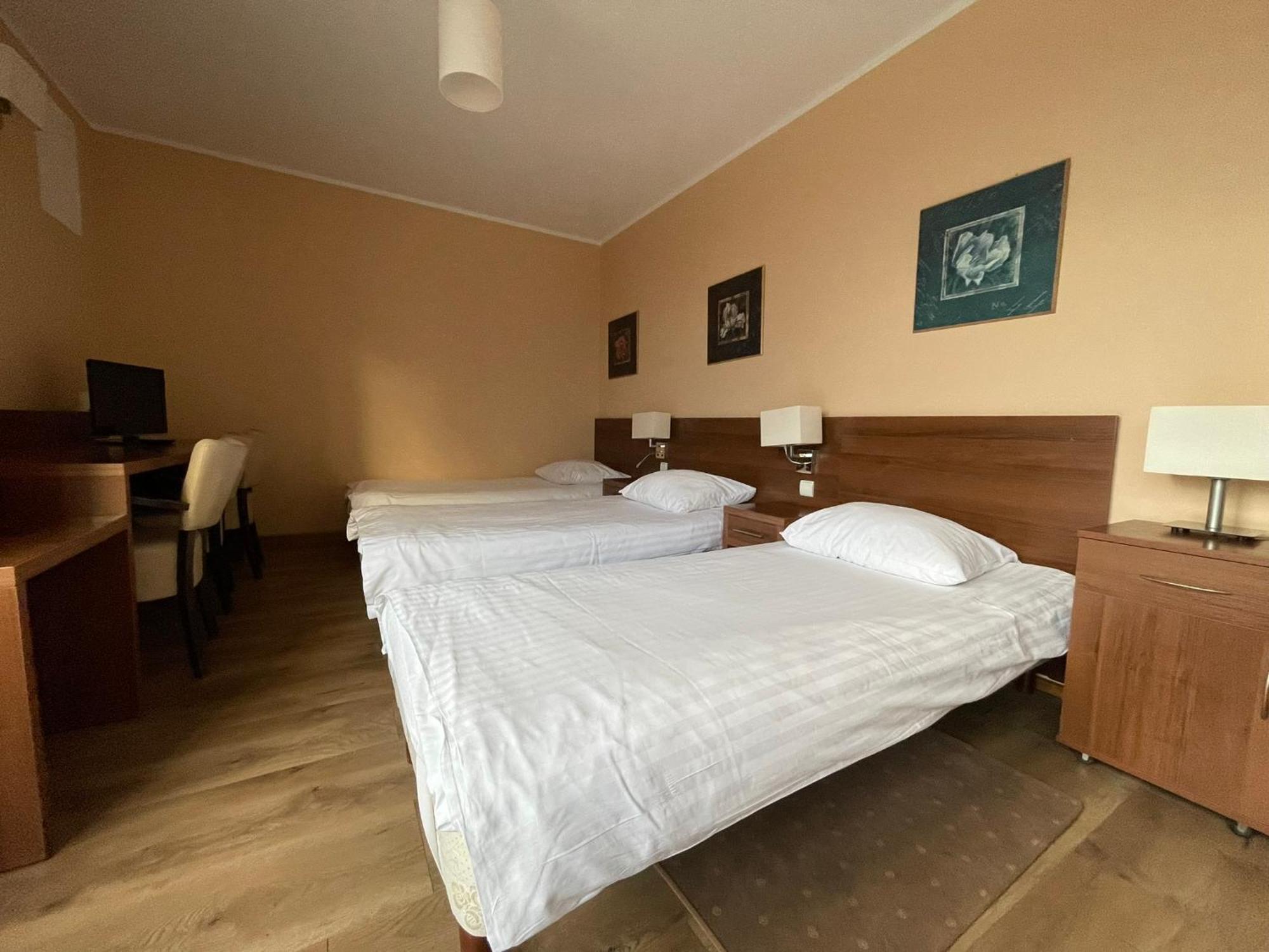Motel Pieprzyk 科沃布热格 外观 照片
